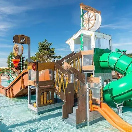 캠프장 Mobilhome 6 Places *